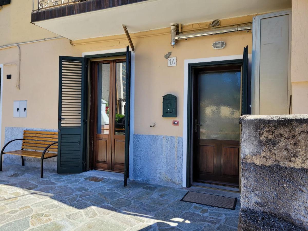 Apartamento Il Pozzo Tremezzo Exterior foto